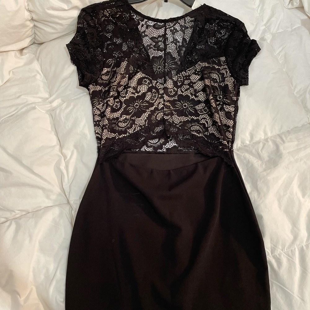 Black lace dress - new with tags !